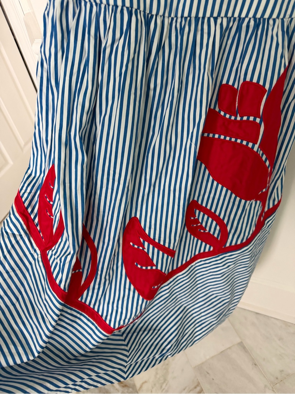 FARM Rio Blue Sky & White Striped Sundress with Red Floral Appliqué | M | NWT - Picture 4 of 10